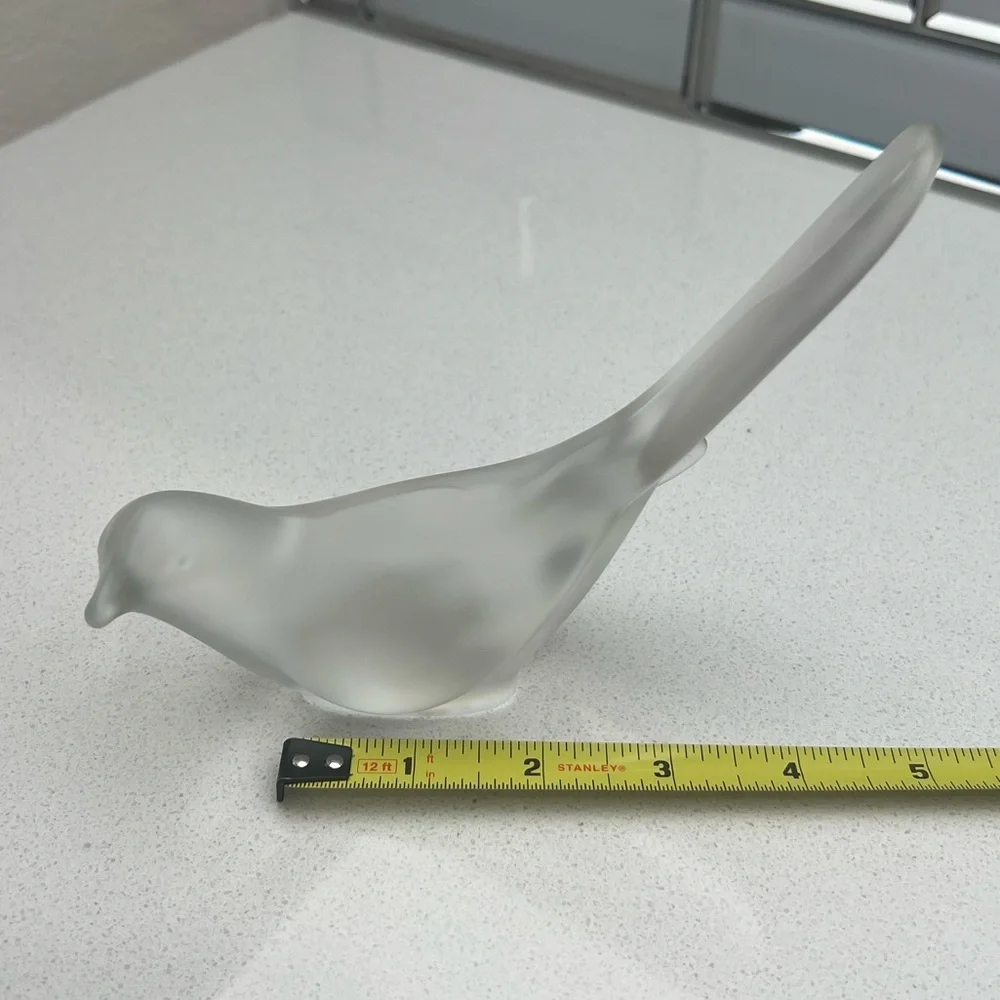 Vintage Fenton Frosted Satin Happiness Bird 1970s